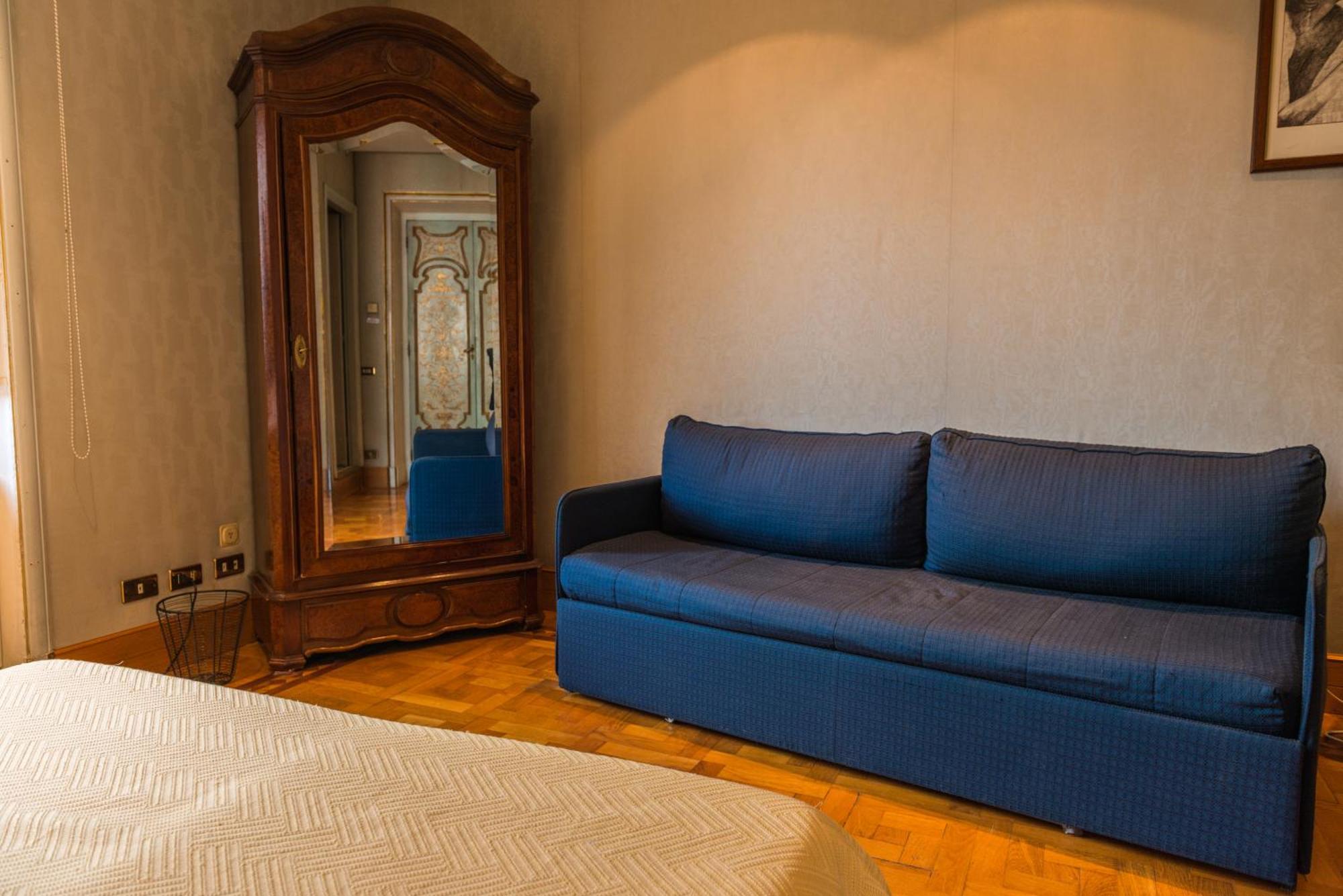 ローマ マルティナ ハウス Bed & Breakfast 部屋 写真